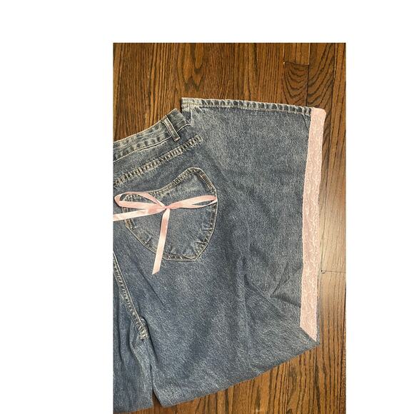 Fashion Nova Bow Lace Trim Denim Size 14 Plus - Picture 10 of 11